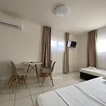 Hotel de apartamente Sunny Potos